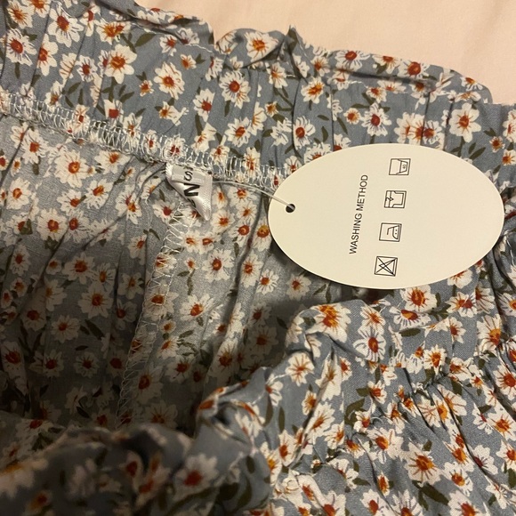 Floral pleated midi skirt - Picture 6 of 8